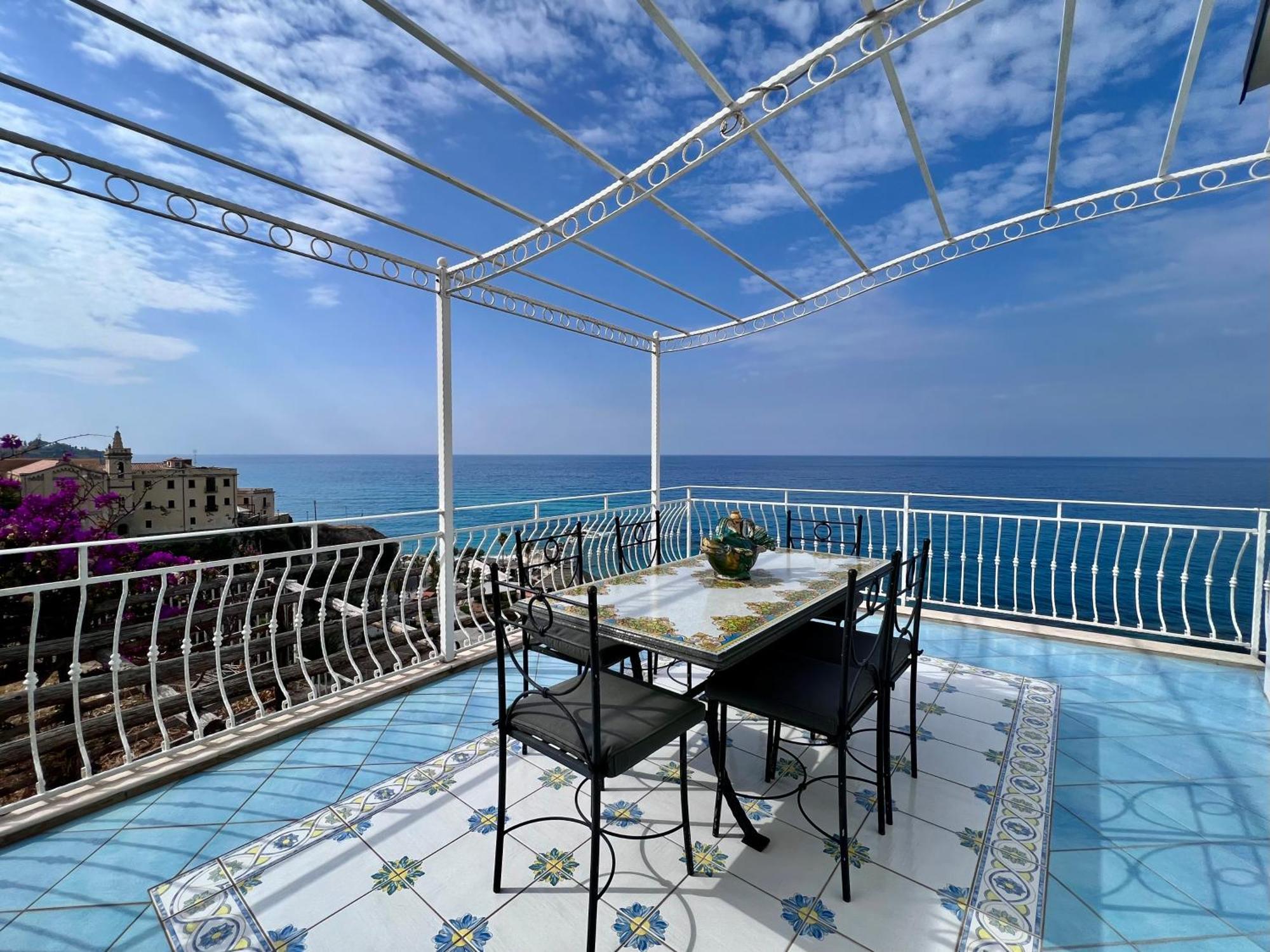 Bella Tropea Suite Экстерьер фото