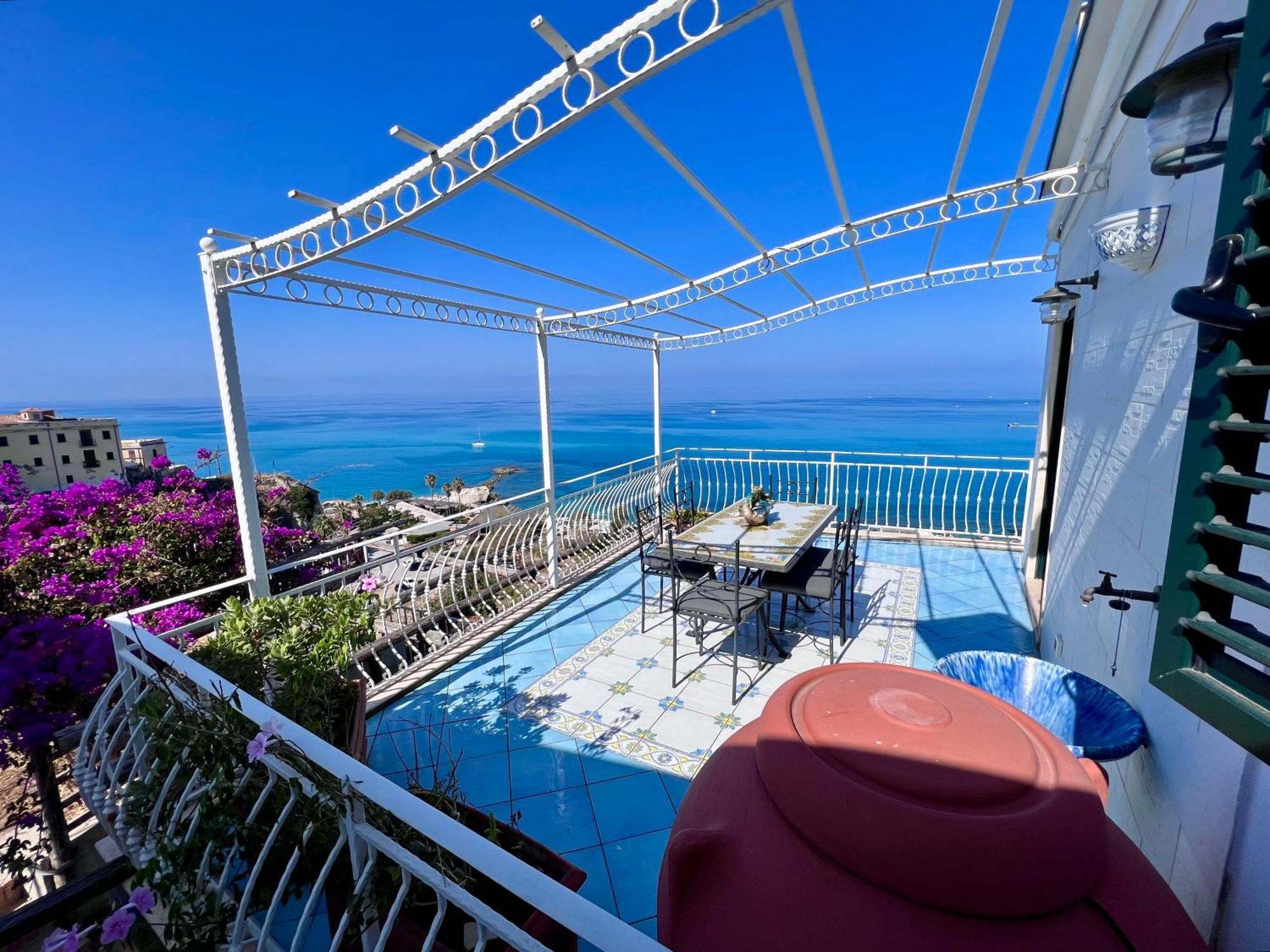 Bella Tropea Suite Экстерьер фото